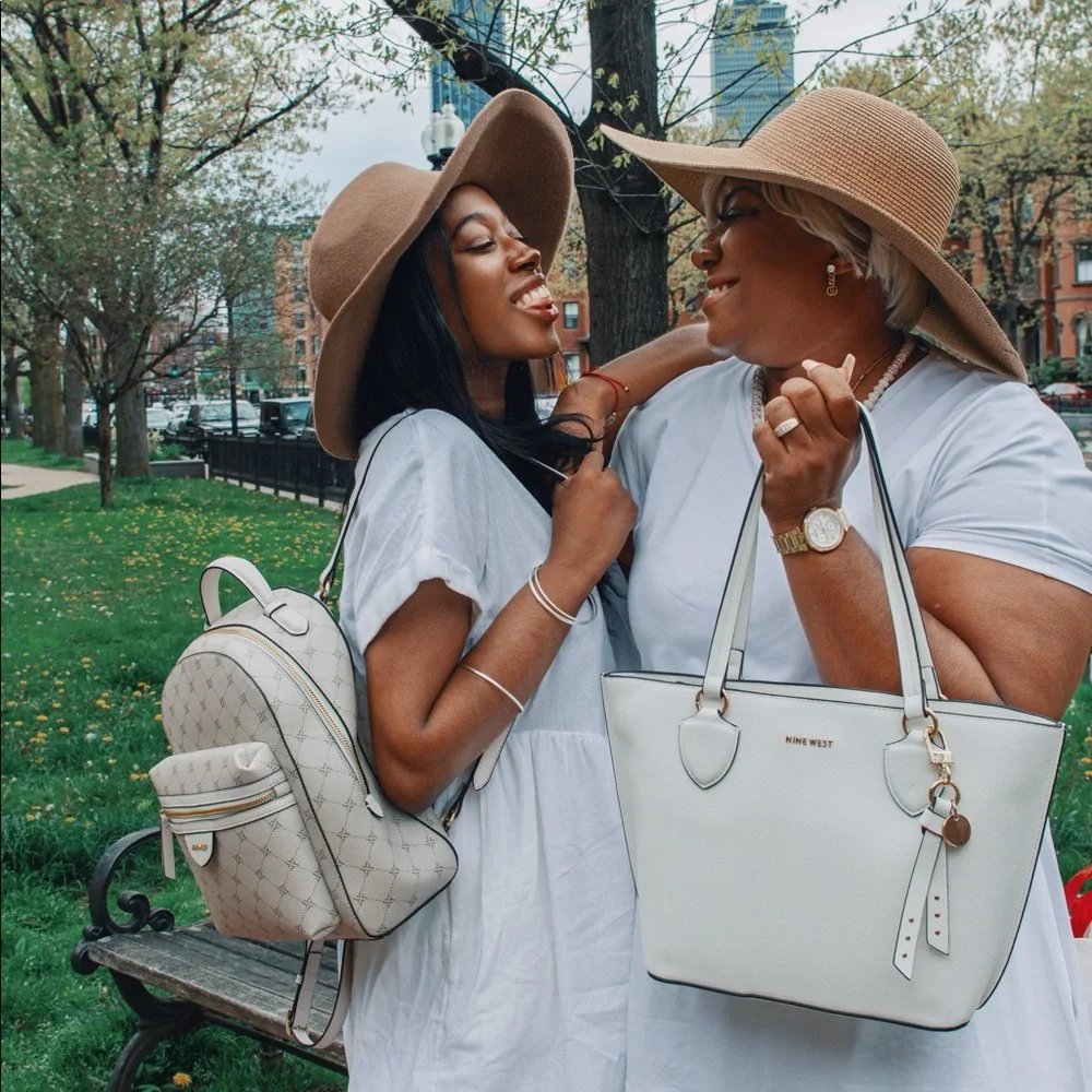 NINE WEST BACKPACK CHANNA - Picture 5 of 10